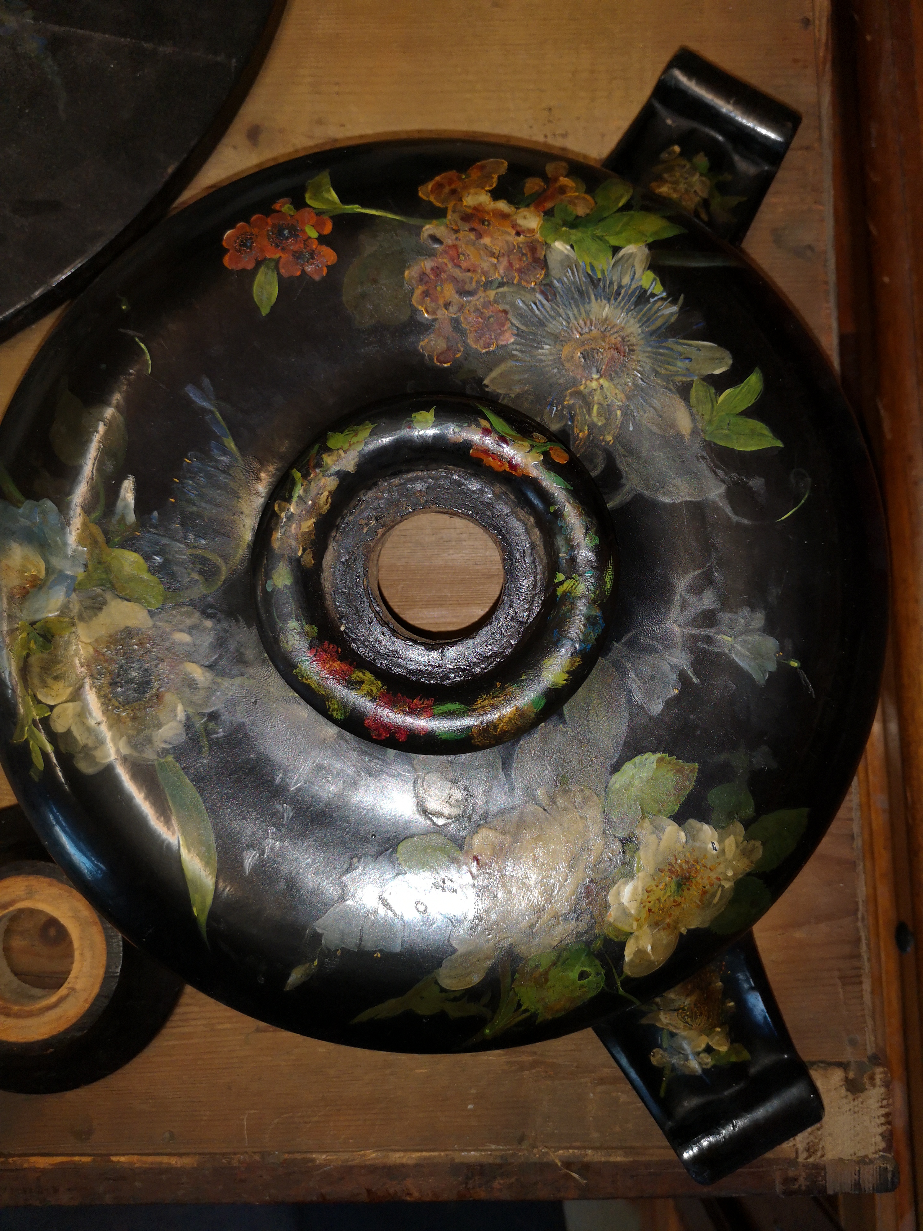 Détail du Guéridon Jennens and Bettridge